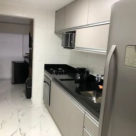 Maravilhoso apartamento vista mar Enseada Guarujá-2